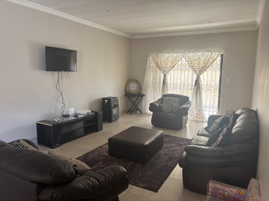 3 Bedroom Property for Sale in Shellyvale Free State